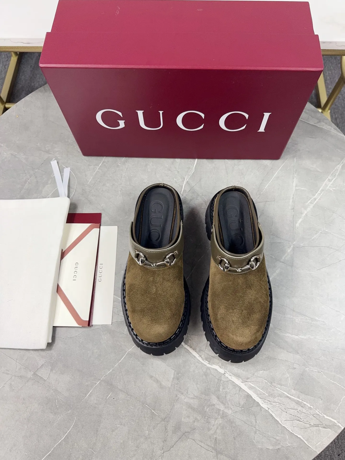 p500🐮🐮Gucci2024 new model, double GG groove thick-soled Loaf platform shoes. The original version is made 1:1. Super beautiful quality, classic model at the counter. ❶Upper: original frosted cowhide ❷Inner lining: water-dyed cowhide ❸Feet: water-dyed cowhide ❹Outsole: ultra-light original sole ❺thick sole heightening: 3.5cn ❻Packing: original packaging ❼Number: Women's 35-42 (41 42 customized, non-returnable) Men's model: 38-46 (45, 46 customized, non-returnable)